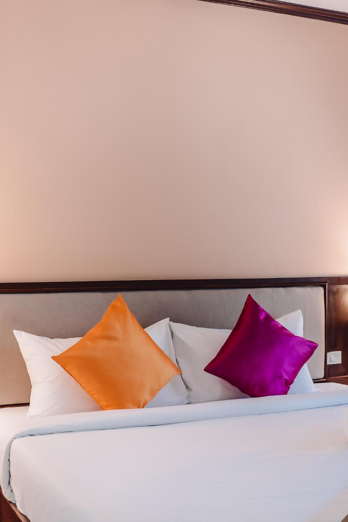 Bauman-Ville Hotel Patong المظهر الخارجي الصورة