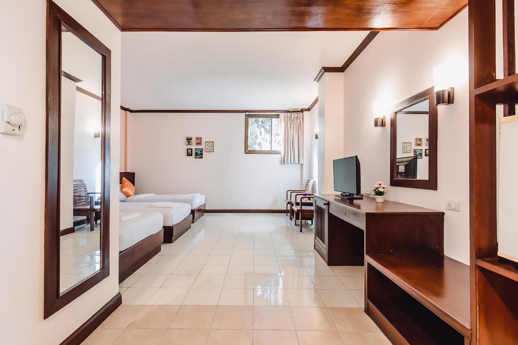 Bauman-Ville Hotel Patong المظهر الخارجي الصورة