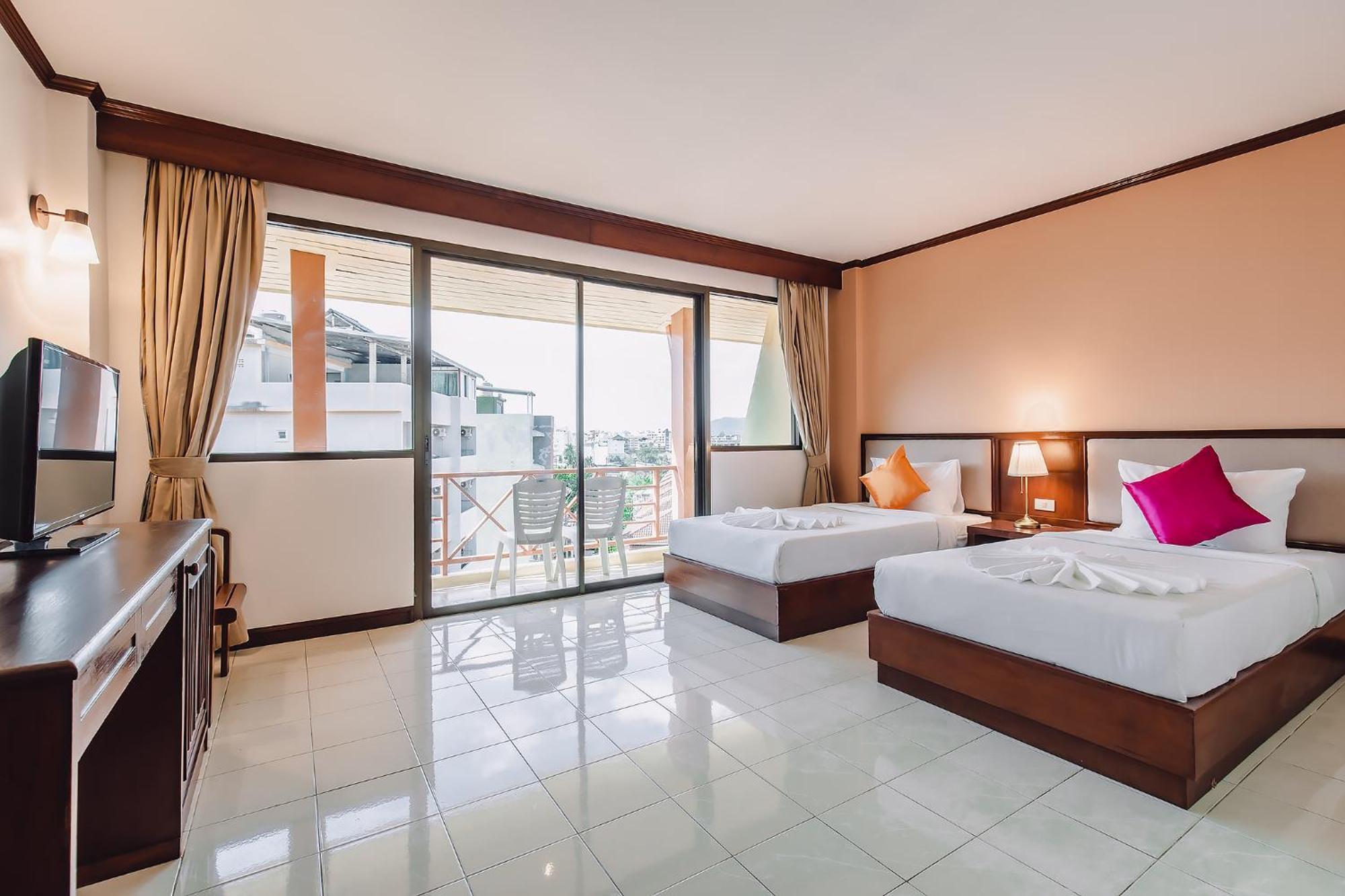 Bauman-Ville Hotel Patong المظهر الخارجي الصورة