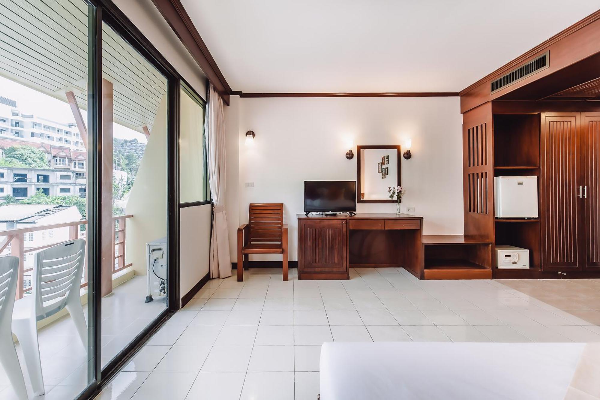 Bauman-Ville Hotel Patong المظهر الخارجي الصورة